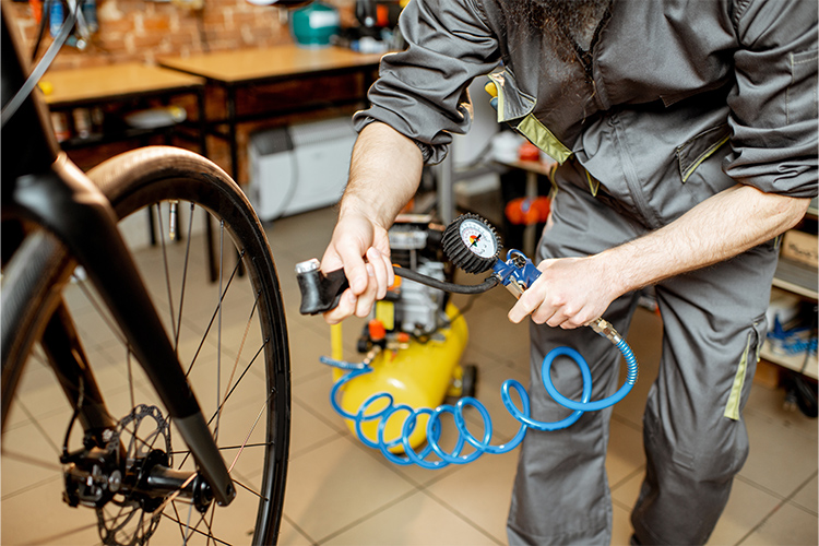 自転車修理